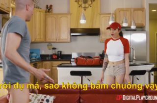 Gái giao hàng mất nết Vietsub